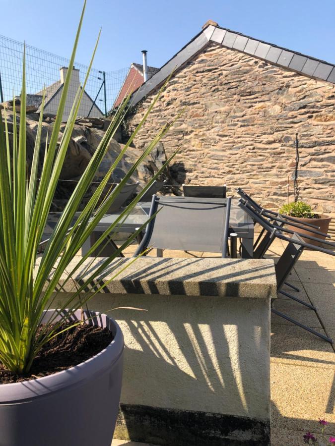 Charmante Longere Situee Au Coeur Du Finistere Le Trehou Exterior foto